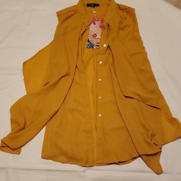 HAOYOUDUO Tops - Vibrant Yellow Asymmetrical Button Down Shirt